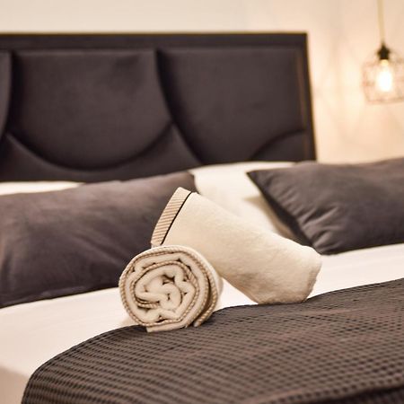 Luxury Apartments La Perla Bibinje Cameră foto